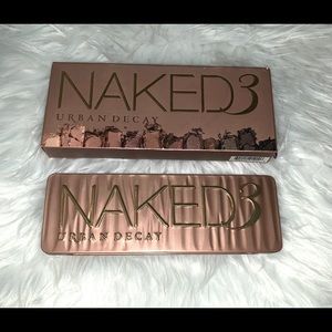 Urban Decay Naked3 Eyeshadow Palette .